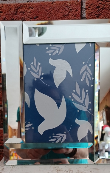 Beveled mirror frame - Picture 3 of 11